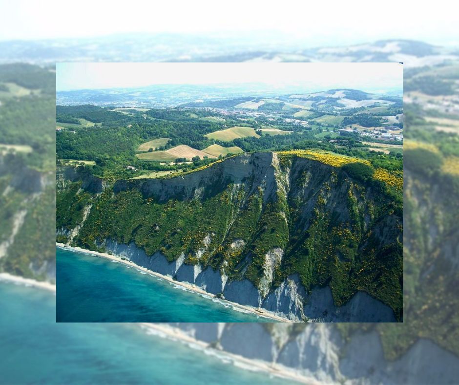 Il Parco Naturale del Monte San Bartolo